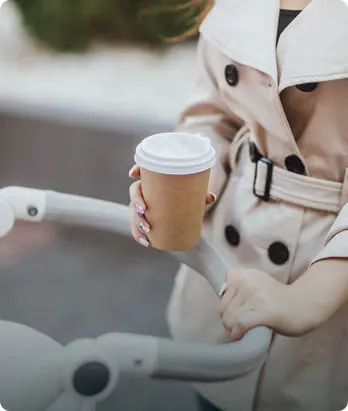 ¿Qué resistencia tienen los vasos de papel de doble capa para bebidas calientes?